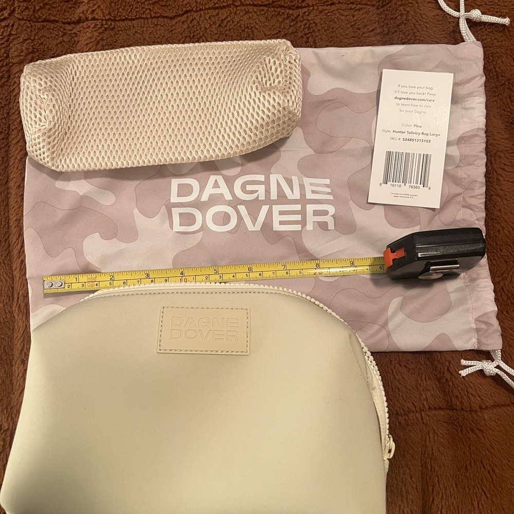 Dagne Dover large Hunter toiletry pouch in color pina